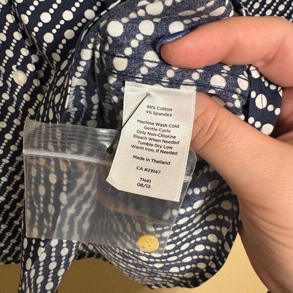Talbots Navy White Button Up Cotton Blouse Polka Dot Wrinkle Resistant Petite 12 - Picture 11 of 11